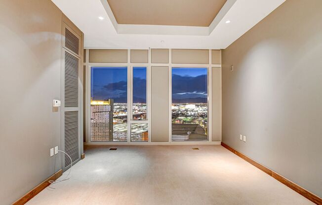 1 bed, 1.5 baths, $6,995