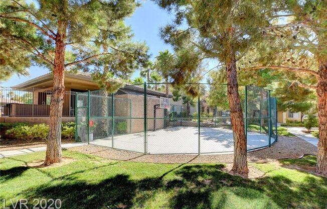 2 beds, 2 baths, $1,600, Unit #1059