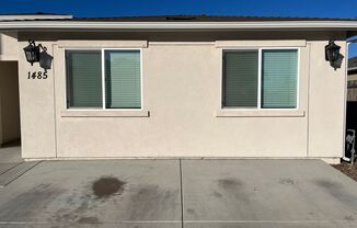 2 beds, 1 bath, $2,500