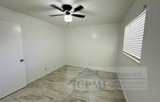 1 bed, 1 bath, 700 sqft, $1,695, Unit B