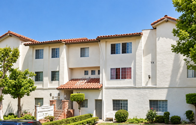 Palmer Apartments