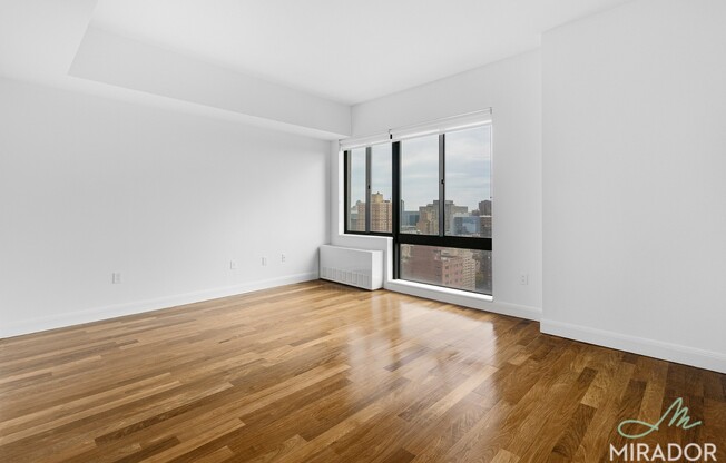1 bed, 1 bath, $7,000, Unit 31D