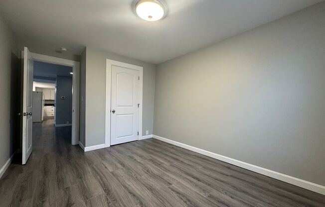 2 beds, 1 bath, 1,000 sqft, $1,600, Unit A