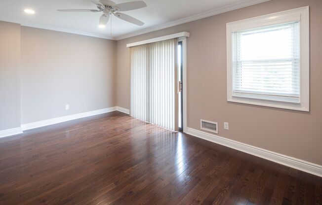 1 bed, 1 bath, 720 sqft, $2,595, Unit 59C