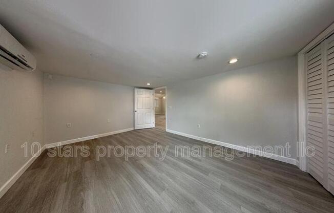 2 beds, 1 bath, 1,072 sqft, $1,795