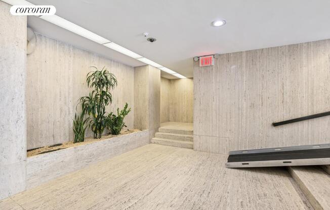 1 bed, 1 bath, $4,900, Unit 11D