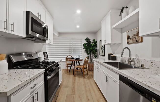 1 bed, 1 bath, 650 sqft, $2,400, Unit Unit 08