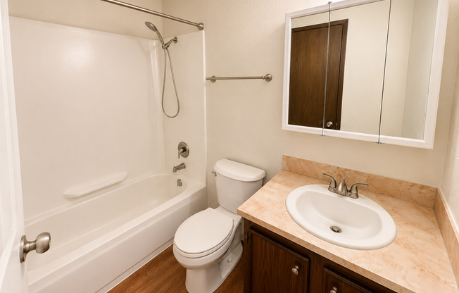 1 bed, 1 bath, 457 sqft, $1,395, Unit 107