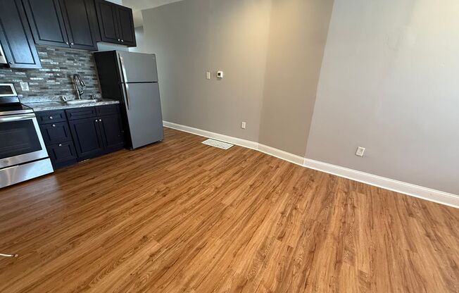 Sansom St 5036