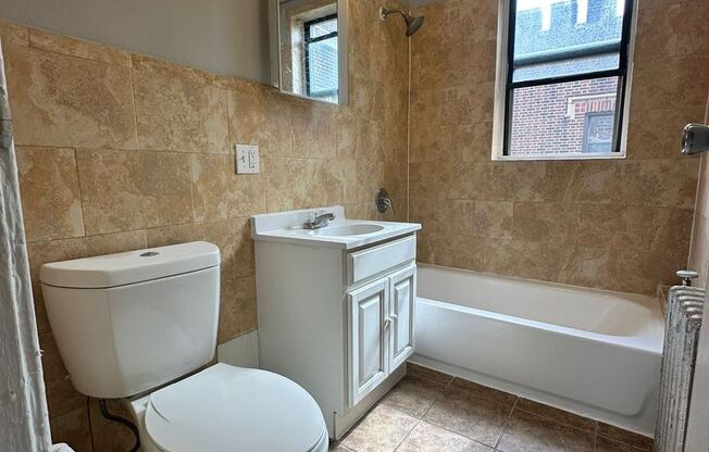 1 bed, 1 bath, 750 sqft, $1,595, Unit APT 410