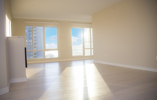 2 beds, 2 baths, 1,365 sqft, $7,500, Unit 1002