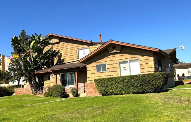 7821 Linda Vista Road