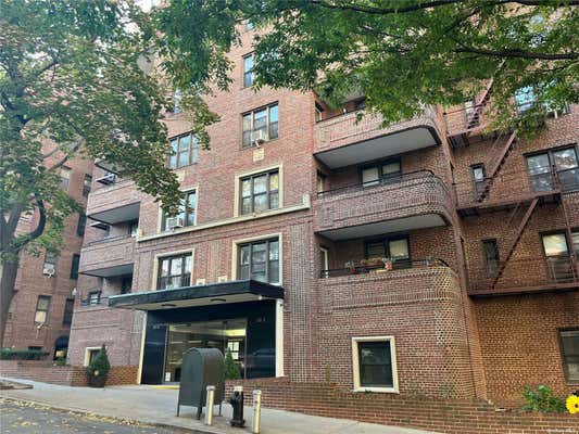 1 bed, 1 bath, $2,100, Unit 2P