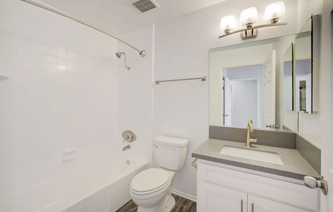 2 beds, 2 baths, 1,000 sqft, $2,698, Unit 150