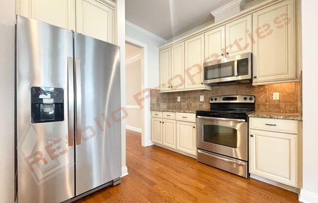 3 beds, 3.5 baths, $2,175