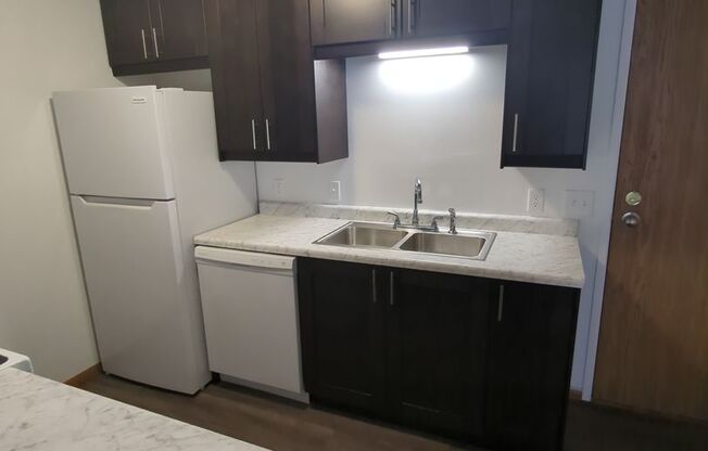 Regency East Apartments