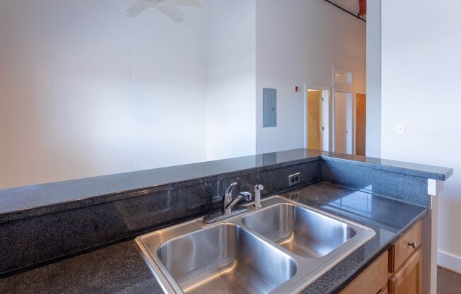 2 beds, 2 baths, 900 sqft, $1,839, Unit 306