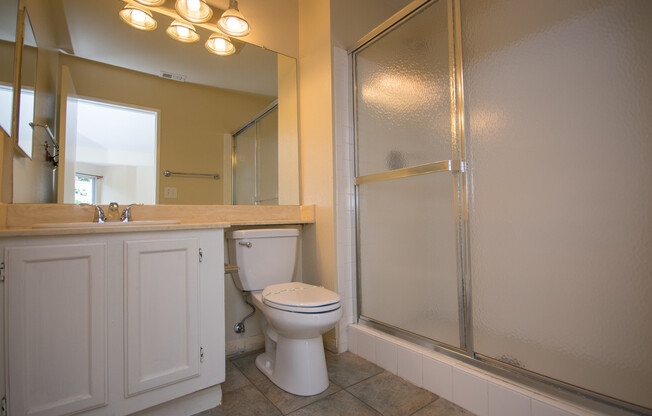 Very Charming 2BR/2BA Condo in Calavera Hills!!