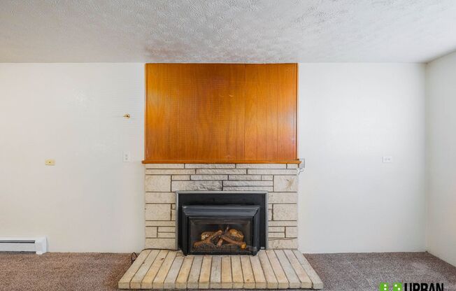 Spacious 2bed/1bath duplex