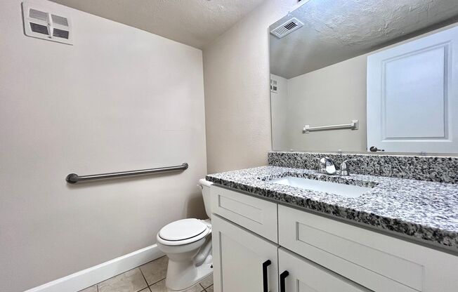 2 beds, 1.5 baths, 900 sqft, $1,849, Unit 600-118