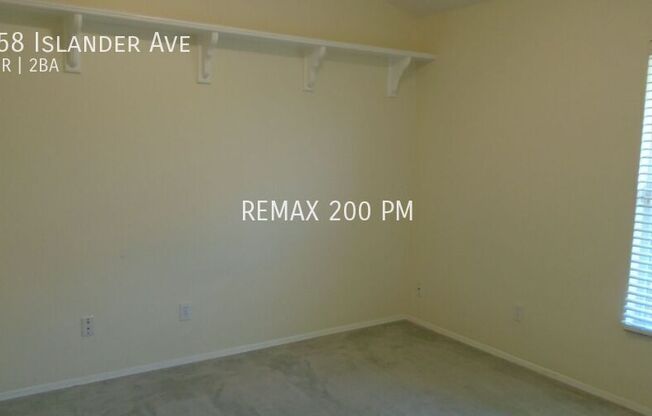 958 ISLANDER AVE