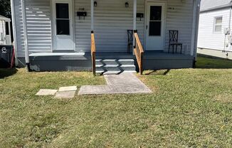 Updated Duplex - Includes Stackable Washer/Dryer & Lawncare!