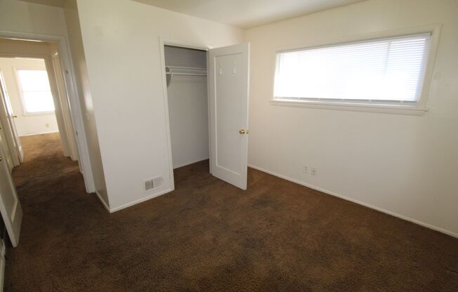 2 beds, 1 bath, 1,200 sqft, $1,395, Unit 1