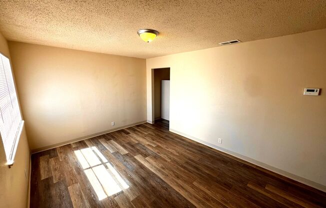 1550 Arizona