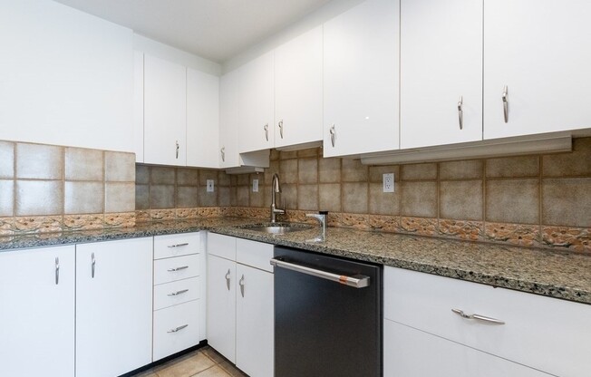2 beds, 2 baths, 1,327 sqft, $5,750, Unit 804
