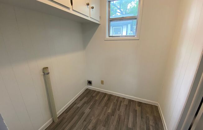 2 beds, 1 bath, $1,799