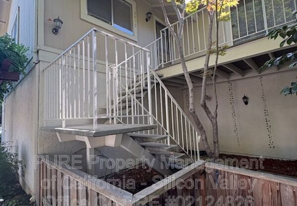 2010 EVERDALE DR
