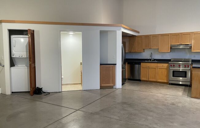 Mariposa Street 1020