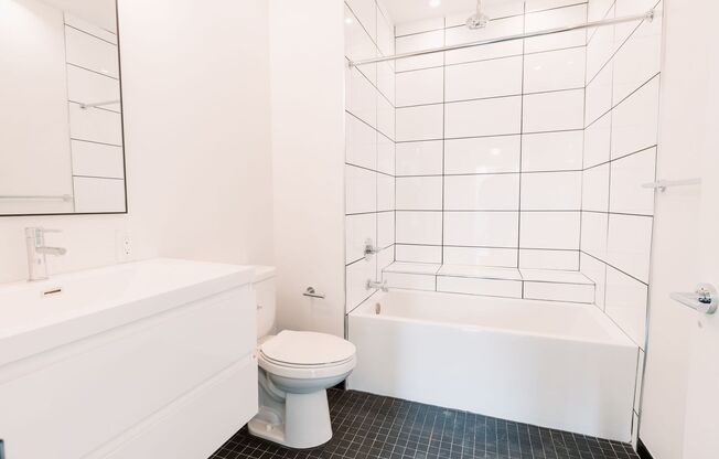 2 beds, 2 baths, 1,290 sqft, $3,039, Unit 100-208