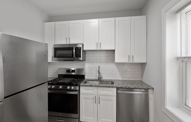 7600 North Sheridan Rd.