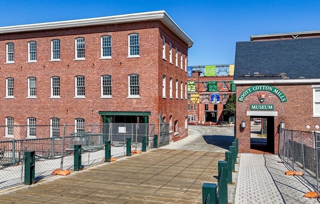 1 bed, 1 bath, 759 sqft, $2,000, Unit 214