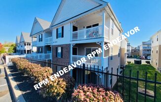 2 beds, 2 baths, $1,300