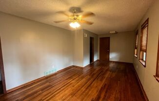 3 beds, 1.5 baths, $1,425