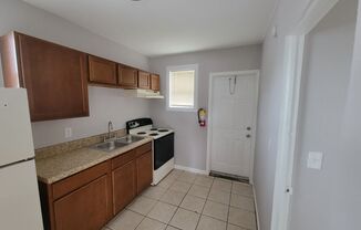 1 bed, 1 bath, $1,350, Unit 1003-C