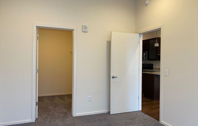 1 bed, 1 bath, 620 sqft, $1,125, Unit 322