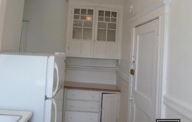 7 EGREMONT RD
