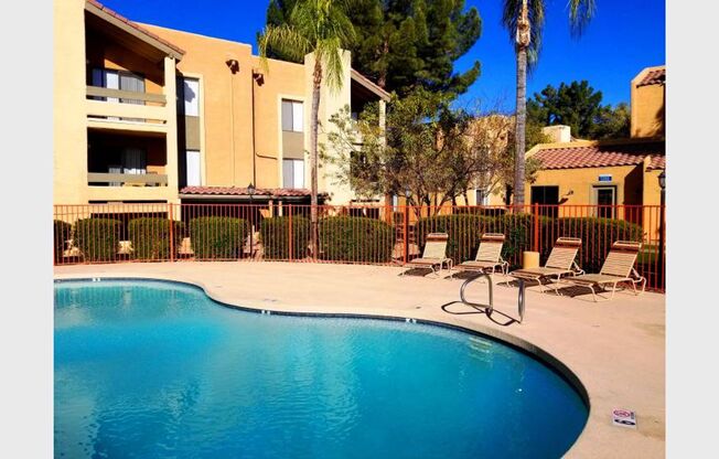 2 beds, 2 baths, 892 sqft, $1,409, Unit 224