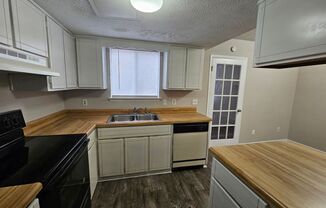 2 beds, 1.5 baths, $1,200