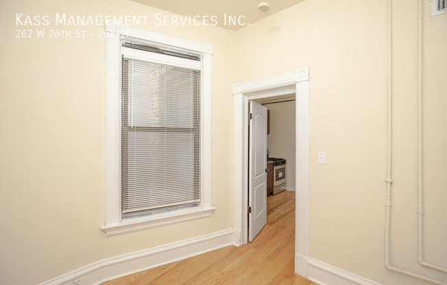 262 W 26 ST