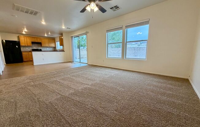 3 bedroom near park and playground in NLV
