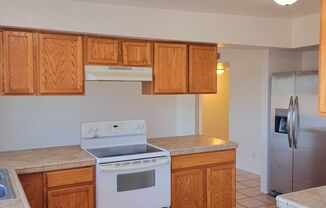 3 beds, 2 baths, $1,690