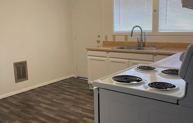 Nice and Bright Rambler near Downtown Kirkland