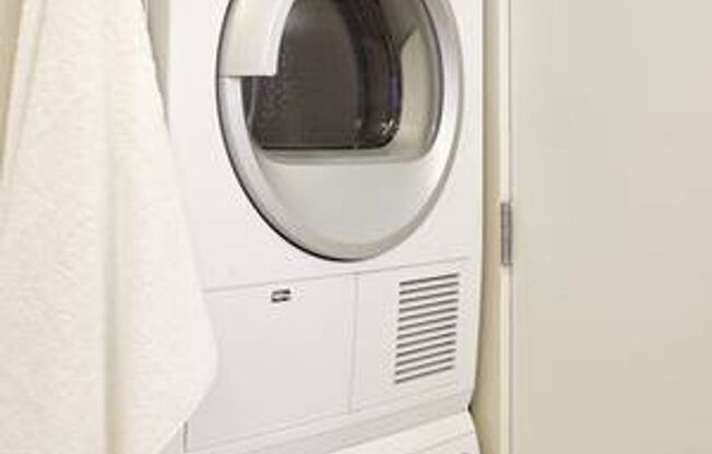 1 bed, 1 bath, 600 sqft, $1,695, Unit 208