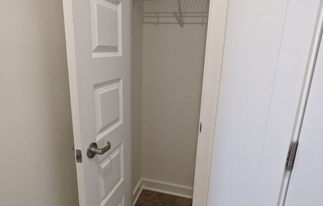 2 beds, 2 baths, 1,167 sqft, $1,902, Unit RES-401