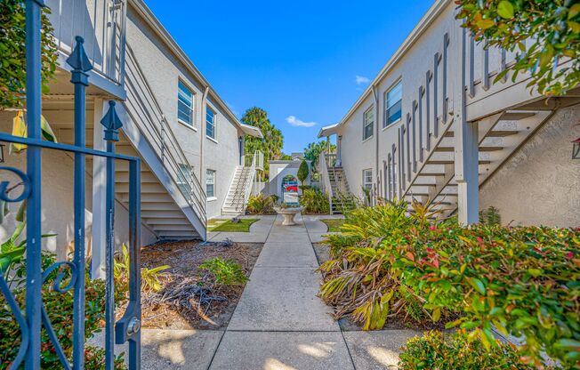 South Tampa Retreat in Gray Gables