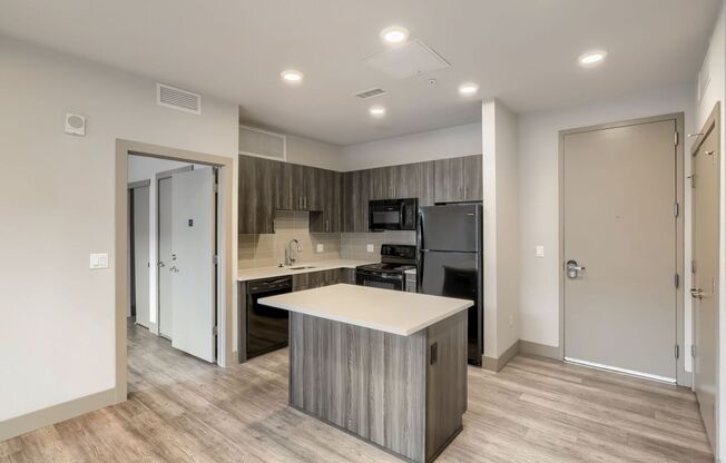 2 beds, 2 baths, 708 sqft, $1,850, Unit 306